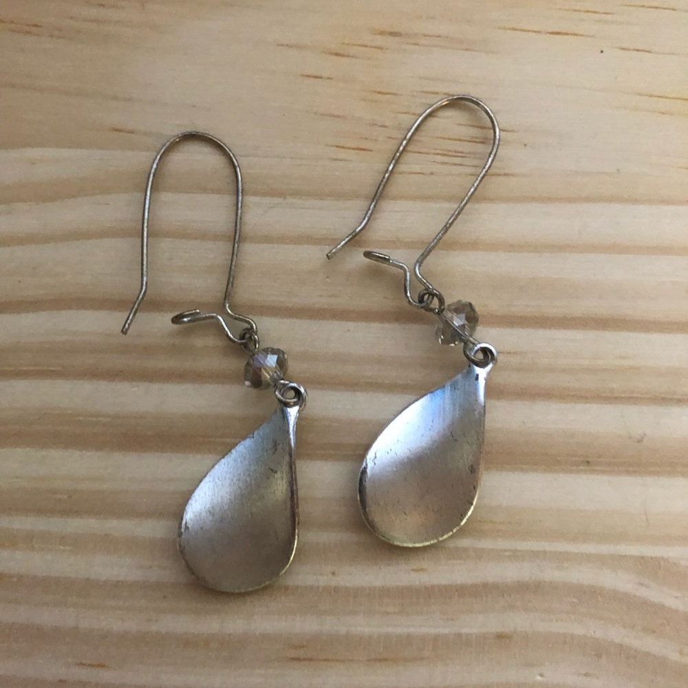 Dangle earrings